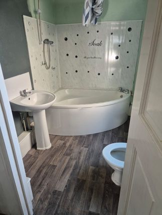 28, Gloucester Street, Barrow-in-Furness photo 5