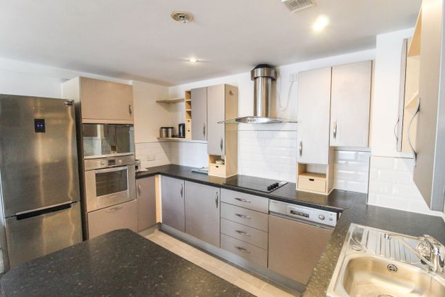 Apartment 626, Manchester photo 4
