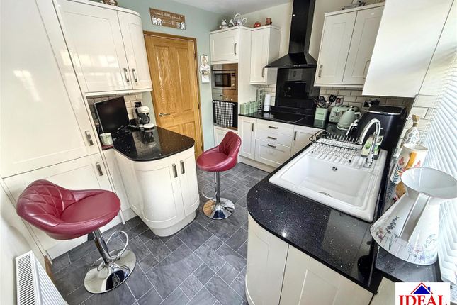 44, Leyburn Road, Skellow, Doncaster photo 2
