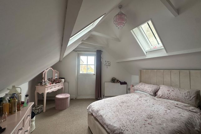 Flat B, Harbour Mansions Sea Street, Whitstable photo 3