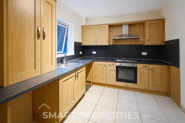 408, Manchester Road, Huddersfield photo 4