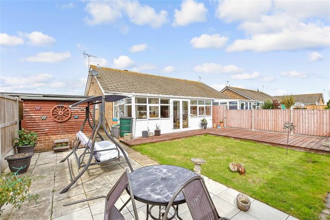 2-bed semi-detached on The Fairway, Dymchurch, £300,000