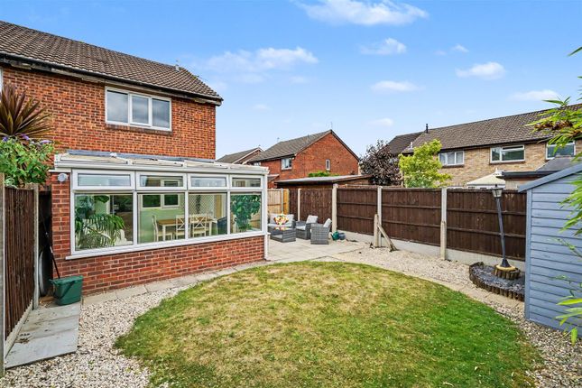 29, Bishopdale Close, Nottingham photo 4