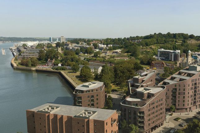 Flat for sale in Chatham Waterfront, Chatham