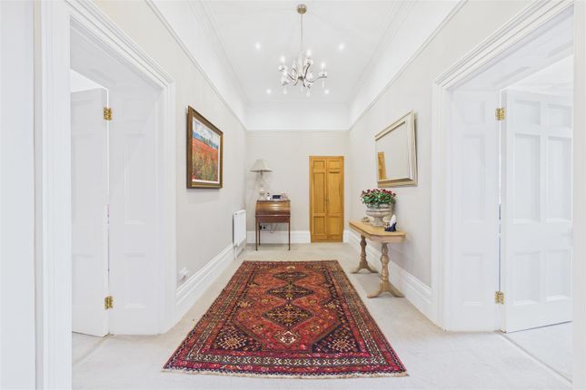 Hall Floor Apartment 2 Albany House, 12, Elton Road, Clevedon photo 3