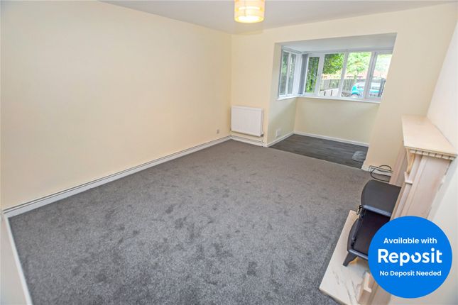 4, Planetree Walk, Brooklands photo 4