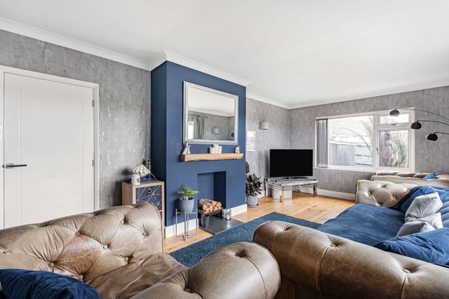 5 Trevear Close, St. Austell photo 2