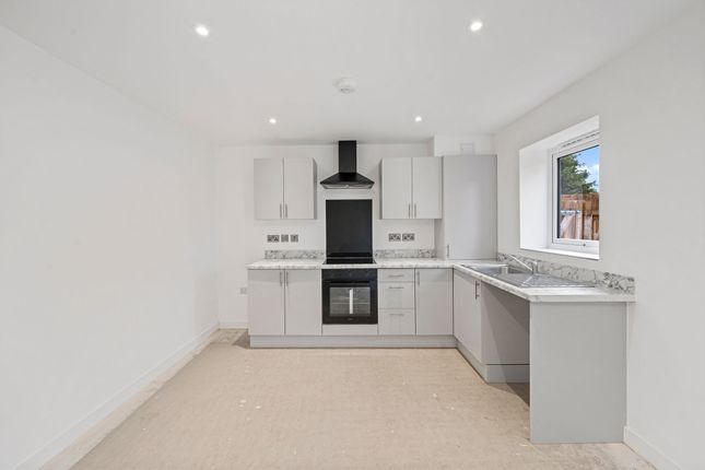1 Halis Court, Liverpool photo 3