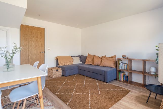 9, Barony Grove, Newcastle Upon Tyne photo 3