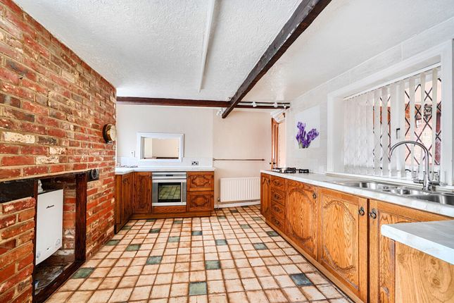 2 Heatherton Mews, Emsworth photo 2