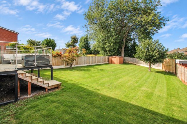 33, Ashdene Drive, Wakefield photo 2