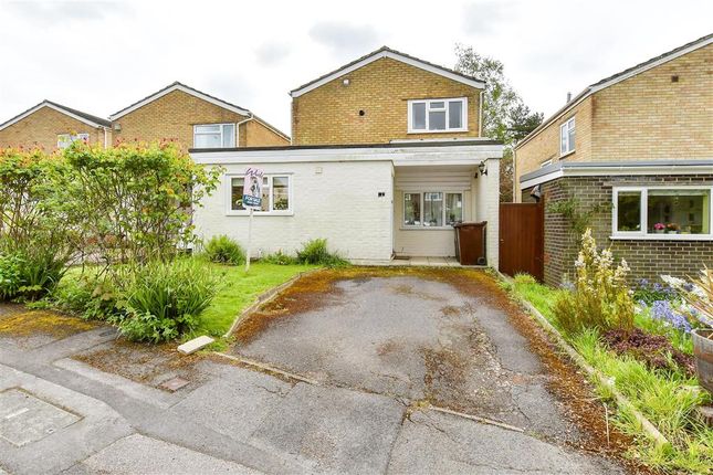 Thumbnail Detached house for sale in Wrights Close, Tenterden, Kent