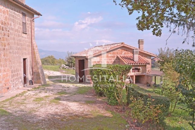 Thumbnail Cottage for sale in Orvieto, Umbria, Italy