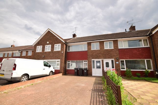 Thumbnail Terraced house to rent in Beaumont Drive, Gravesend