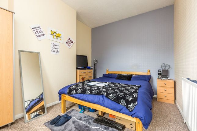 62, Lincoln photo 3