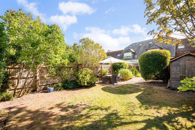 6 the Retreat, Stein Road, Emsworth photo 2
