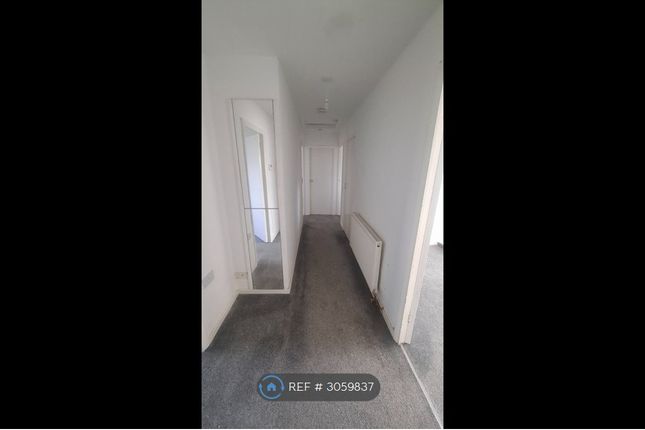 Rose Avenue, Rushden photo 4