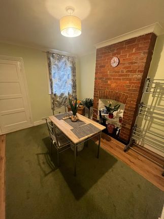 Terraced house for sale in Russell Street, Luton