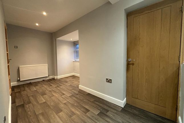 53 Lytham Drive,, Lytham Drive, Heywood photo 5