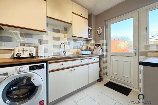 36, Bronze Close, West Sussex photo 3