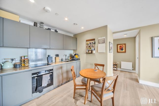 Flat 20, Malt House, 1, Barley Lane, London photo 3