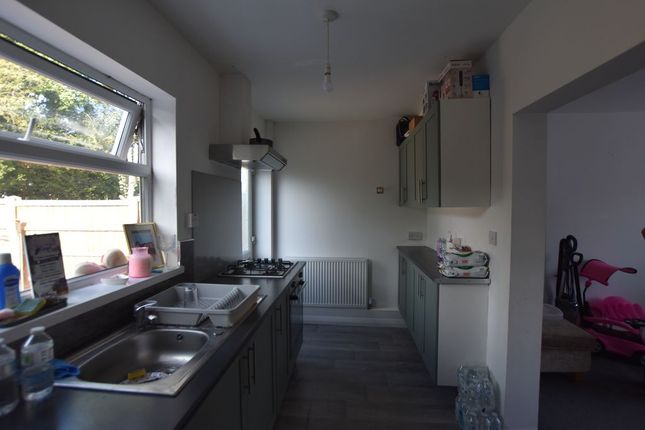 24, Meriden Avenue, Nottingham photo 5