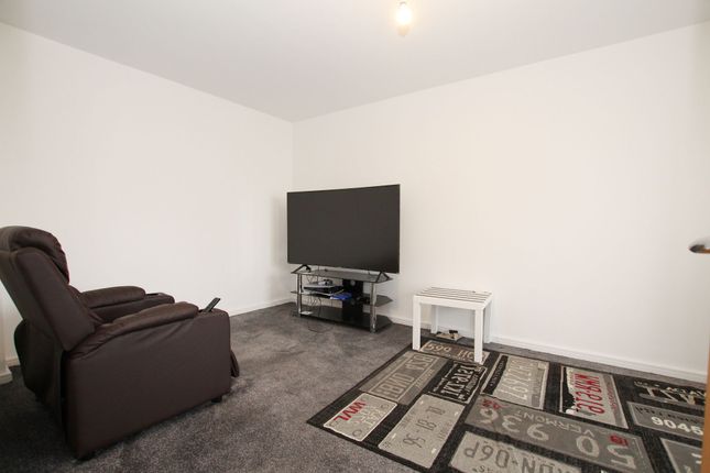 Town house for sale in Quicks Field Drive, St. Helens