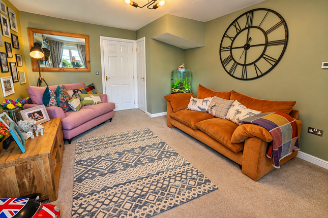 64, Kielder Drive, Stanley photo 4