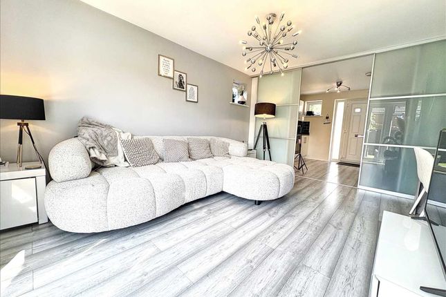 57, Hornbeam Way, Kirkby In Ashfield photo 3