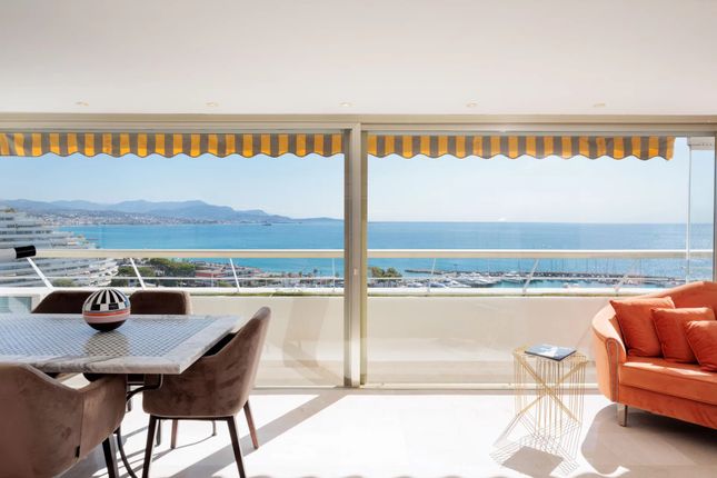 Apartment for sale in Villeneuve Loubet, Antibes Area, French Riviera
