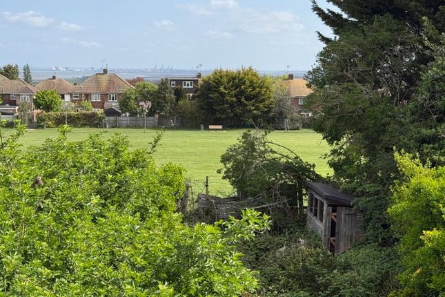 75, Bettescombe Road, Gillingham photo 3