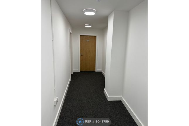 Apartment, Park House Well St, Bradford photo 2