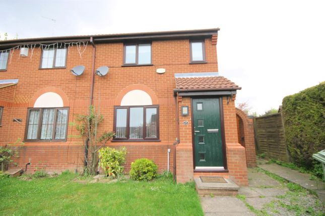 Semi-detached house to rent in Yately Close, Luton