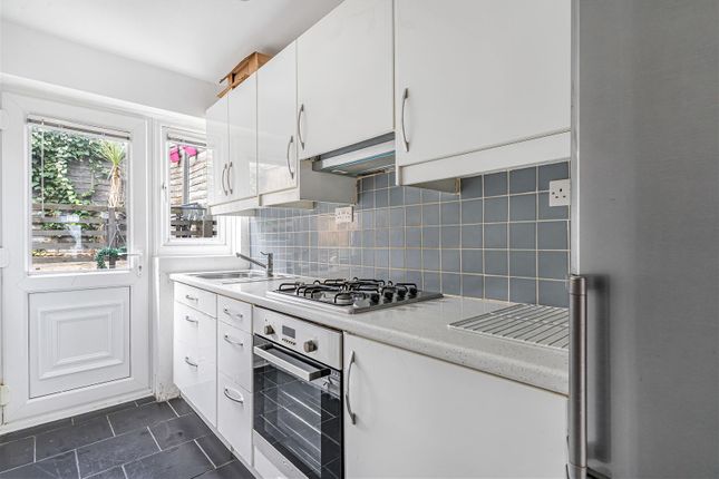 37, Harold Road, Sutton photo 3