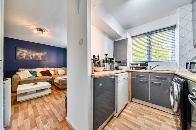 41 Baildon Street, London, Greater London photo 4