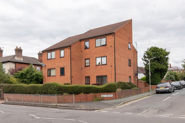 Thumbnail Flat for sale in Riley Crescent, Wolverhampton