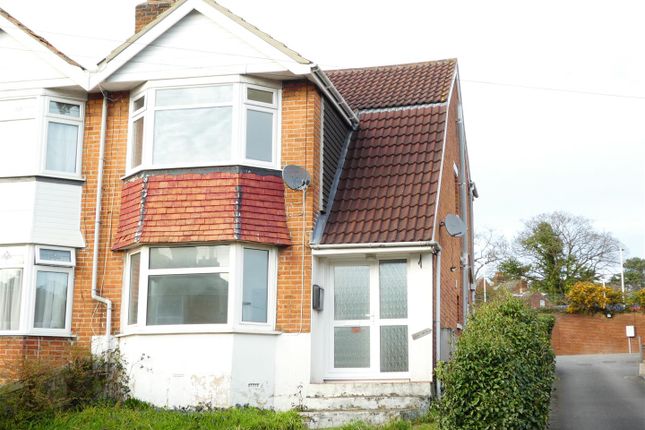 Flat to rent in Portsmouth Road, Southampton