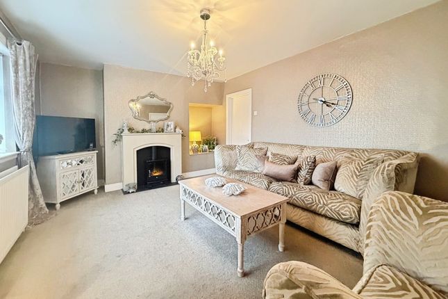 35, Hastings Gardens, Whitley Bay photo 3