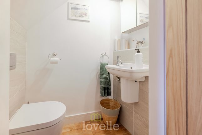 20, Winter Gardens Close, Cleethorpes photo 4