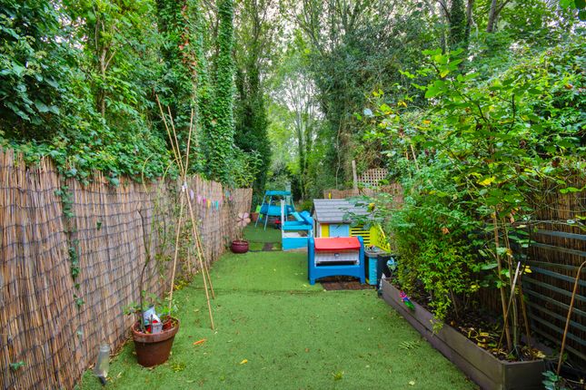 58 Hever Road, Edenbridge photo 4