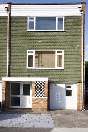 Thumbnail Semi-detached house to rent in Oak Hill, Surbiton