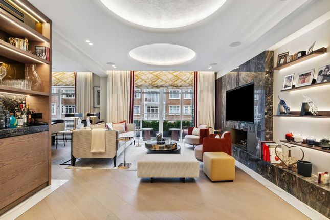 Flat for sale in Kingston House North, Princes Gate, Knightsbridge