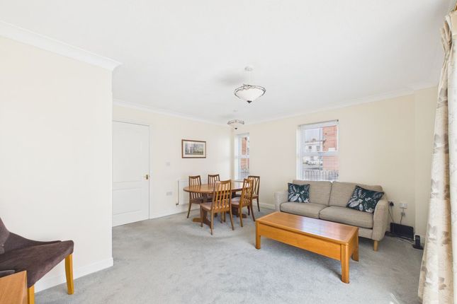 1, Chillingworth Mews, Gloucester photo 3