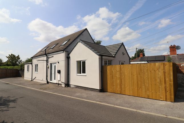 Room 1, 1A Russet Close, Crewe, Cheshire photo 3