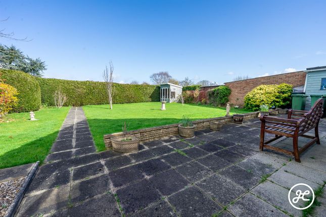108, Holford Road, Bridgwater photo 2