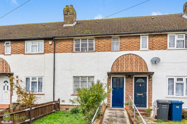 Thumbnail Terraced house for sale in Brent Place, Barnet, Hertfordshire