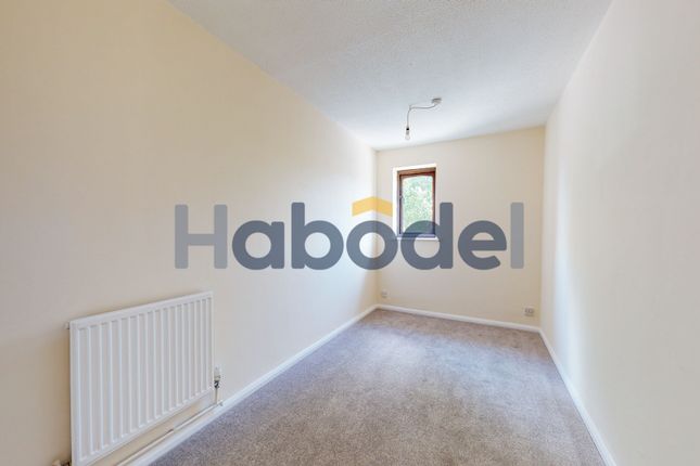 9 The Paddocks, Ipswich photo 5