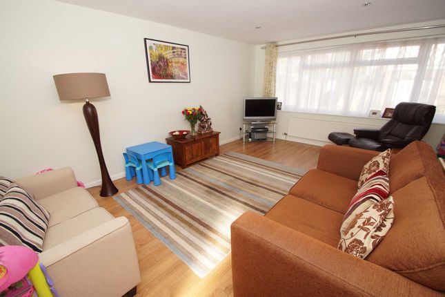 12, Moorland Road, Hemel Hempstead photo 4