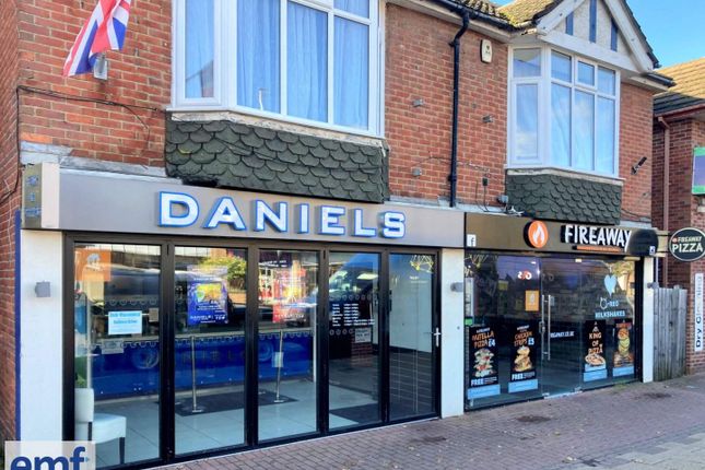Restaurant/cafe to let in Lower Blandford Road, Broadstone
