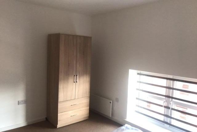 Flat to rent in Toto House, Saville Street, Bolton